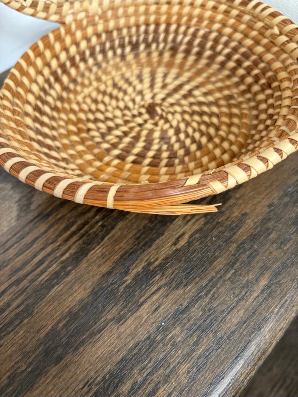 Sweetgrass SC handwoven basket with handle, 2 tone